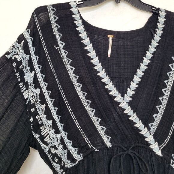 Free People Saffron Embroidered Tunic Size Medium - Picture 7 of 11